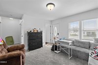 815 5th Avenue West, Williston, ND 58801