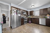 815 5th Avenue West, Williston, ND 58801