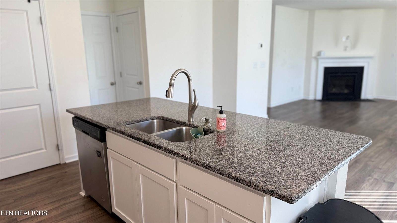 198 Claire Place, Talbott, TN 37877
