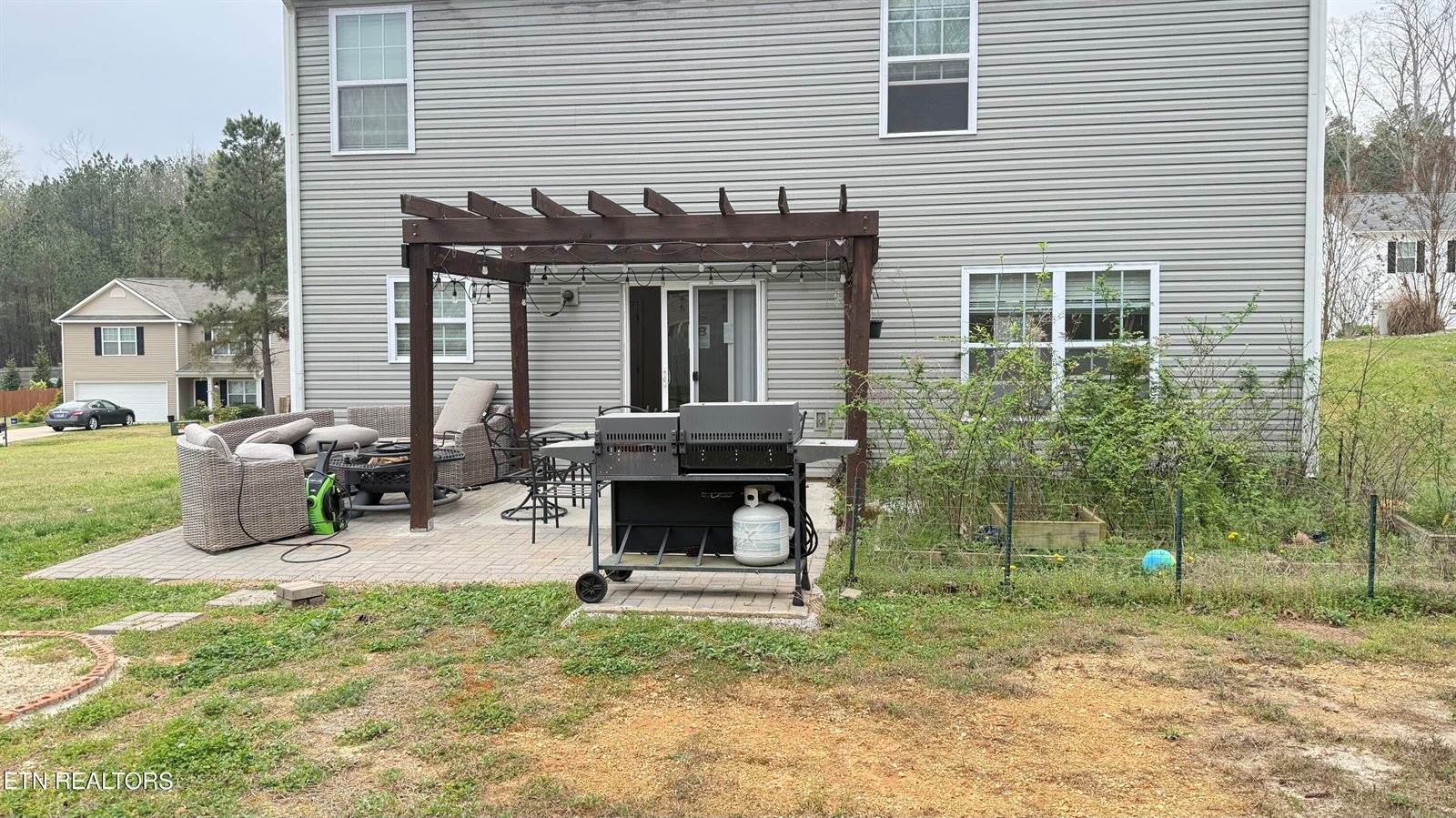 302 Homestead Court, Kingston, TN 37763