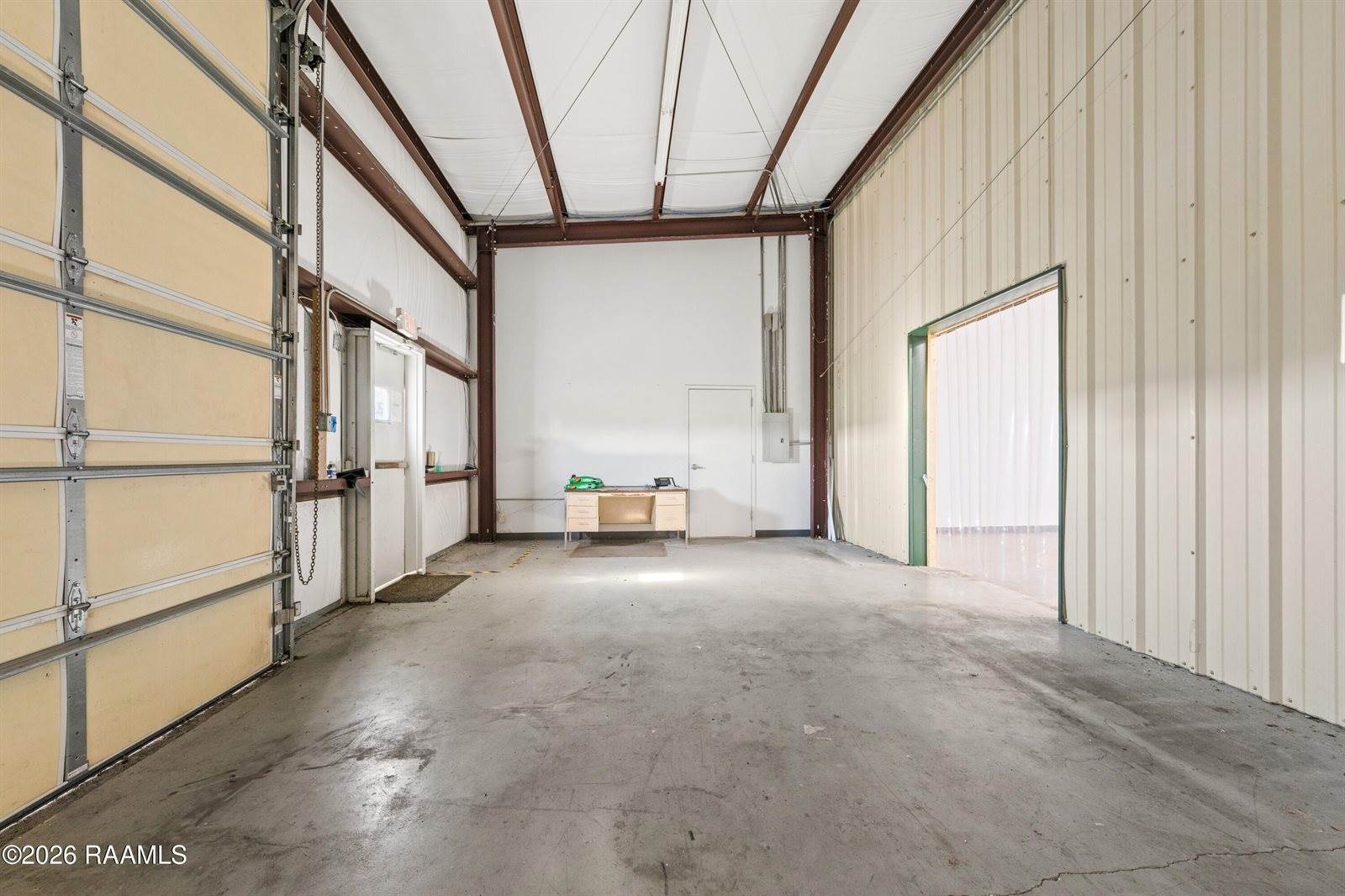 221 Four Park Road, Lafayette, LA 70507