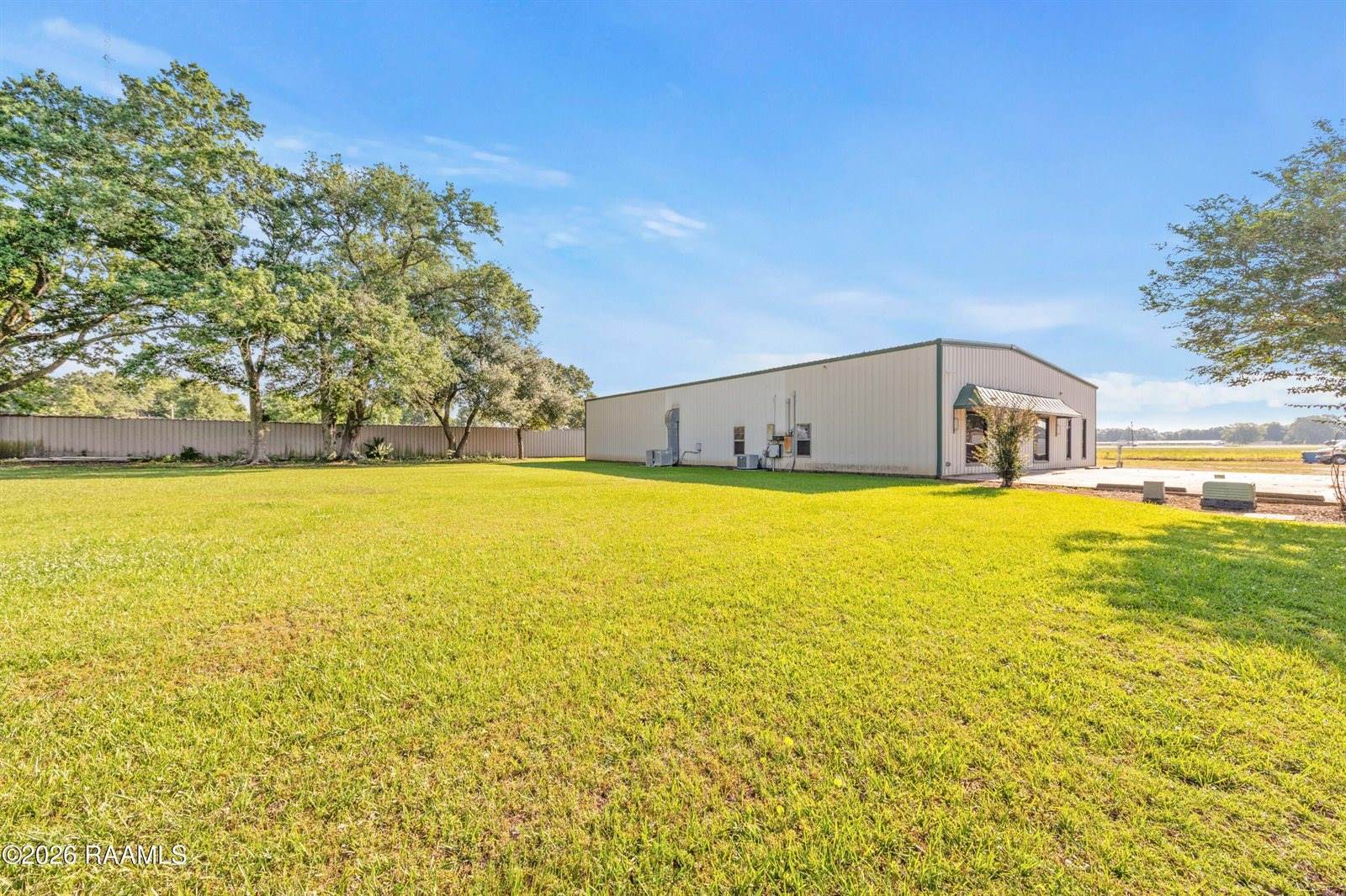 221 Four Park Road, Lafayette, LA 70507
