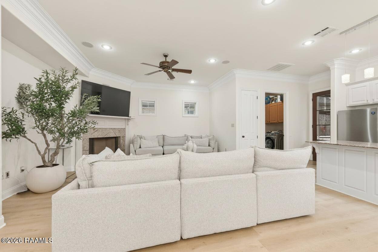 308 Nanterre Lane, Lafayette, LA 70507