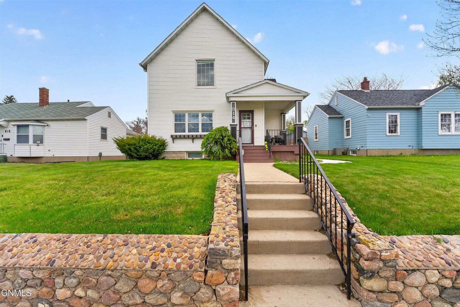 814 1st Avenue East, Williston, ND 58801