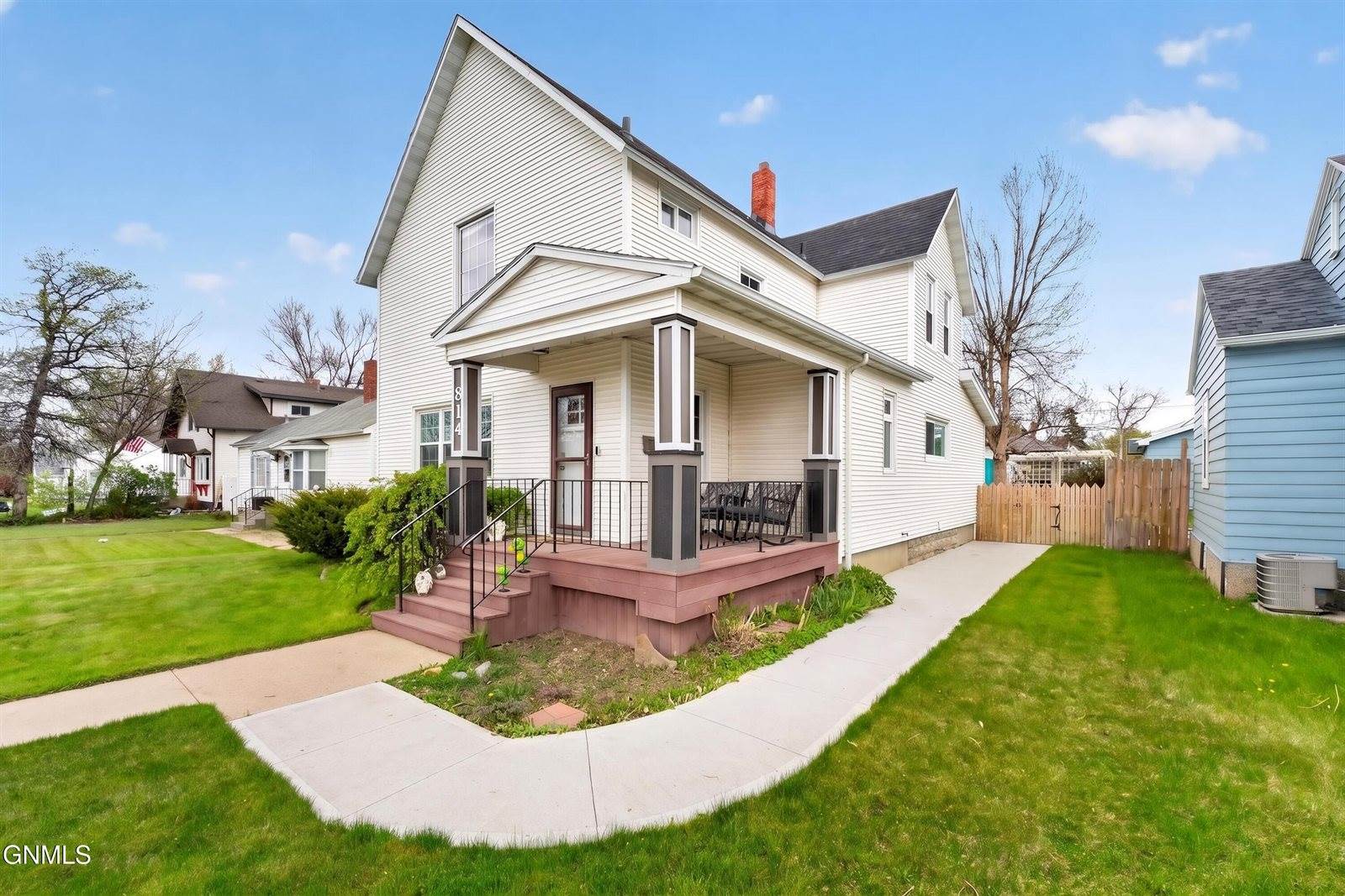 814 1st Avenue East, Williston, ND 58801