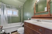 814 1st Avenue East, Williston, ND 58801
