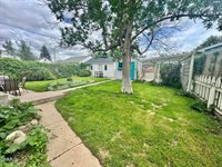 814 1st Avenue East, Williston, ND 58801