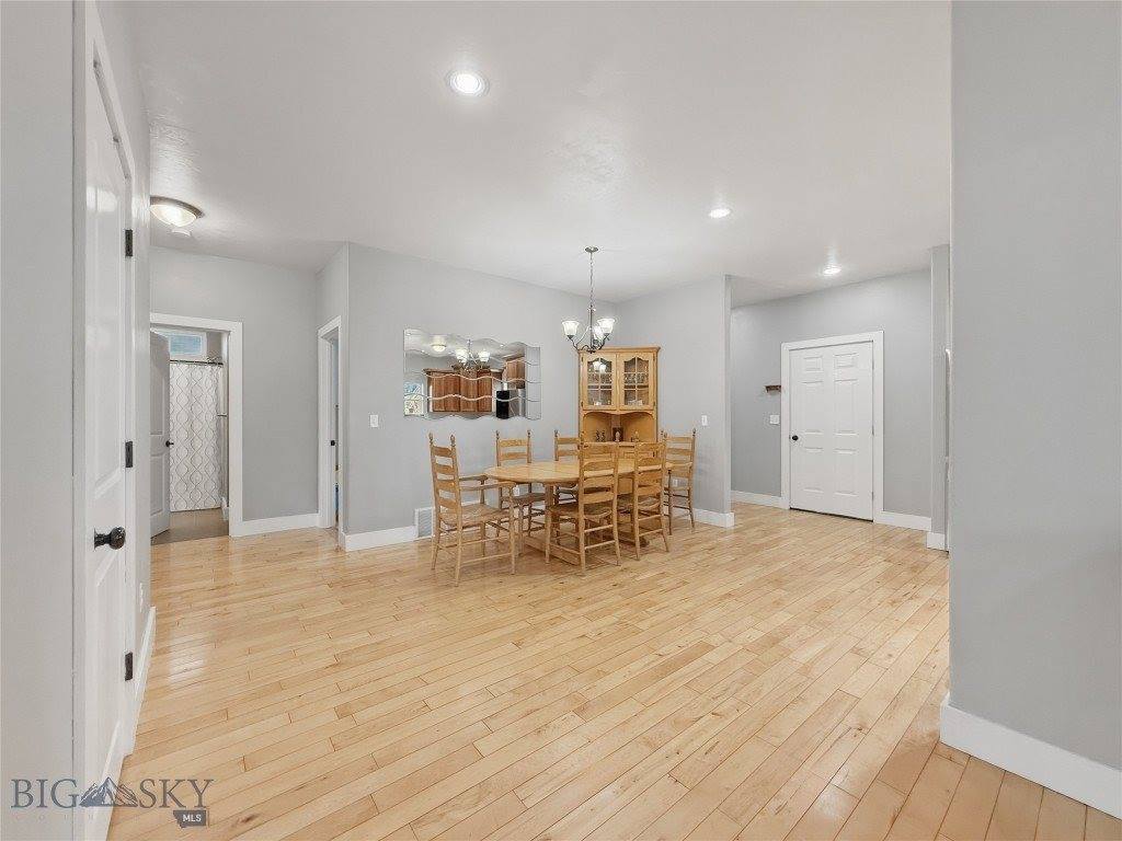 1217 Wildflower Trail, Livingston, MT 59047