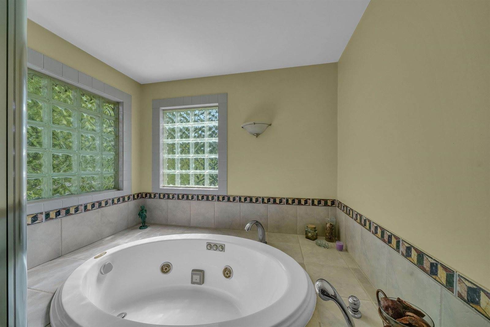 421 Clare Boulevard, Roscommon, MI 48653