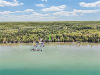 421 Clare Boulevard, Roscommon, MI 48653