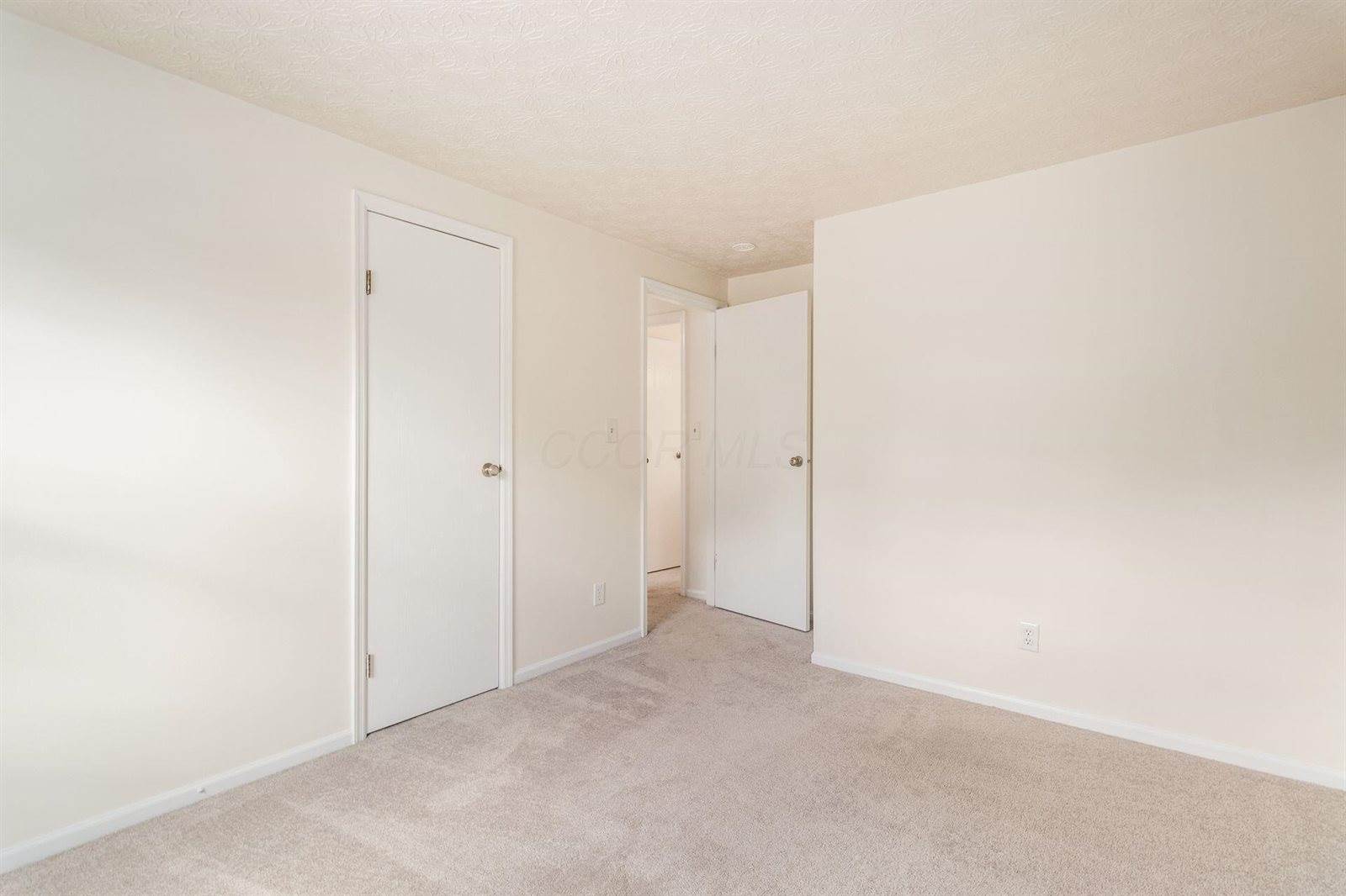3671 Dinsmore Castle Drive, Columbus, OH 43221