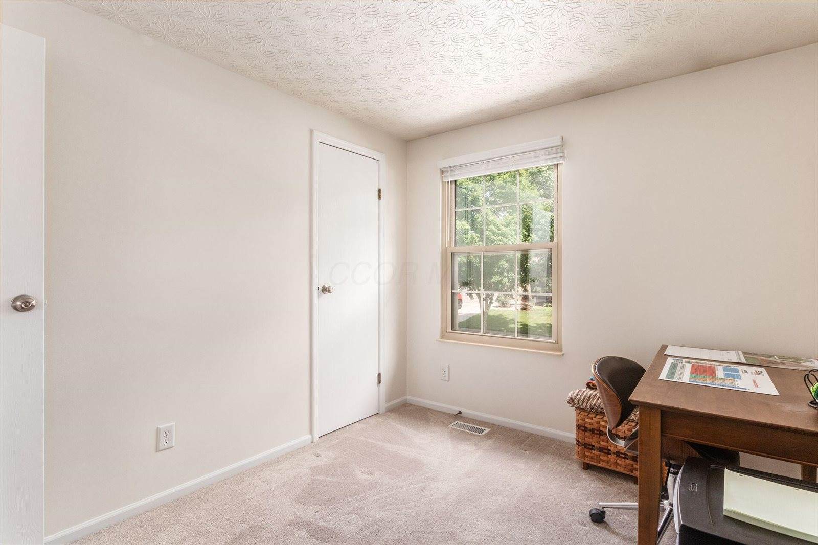 3671 Dinsmore Castle Drive, Columbus, OH 43221