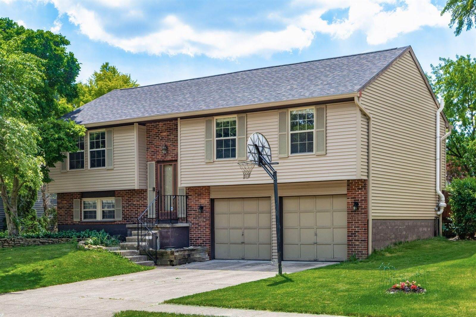 3671 Dinsmore Castle Drive, Columbus, OH 43221