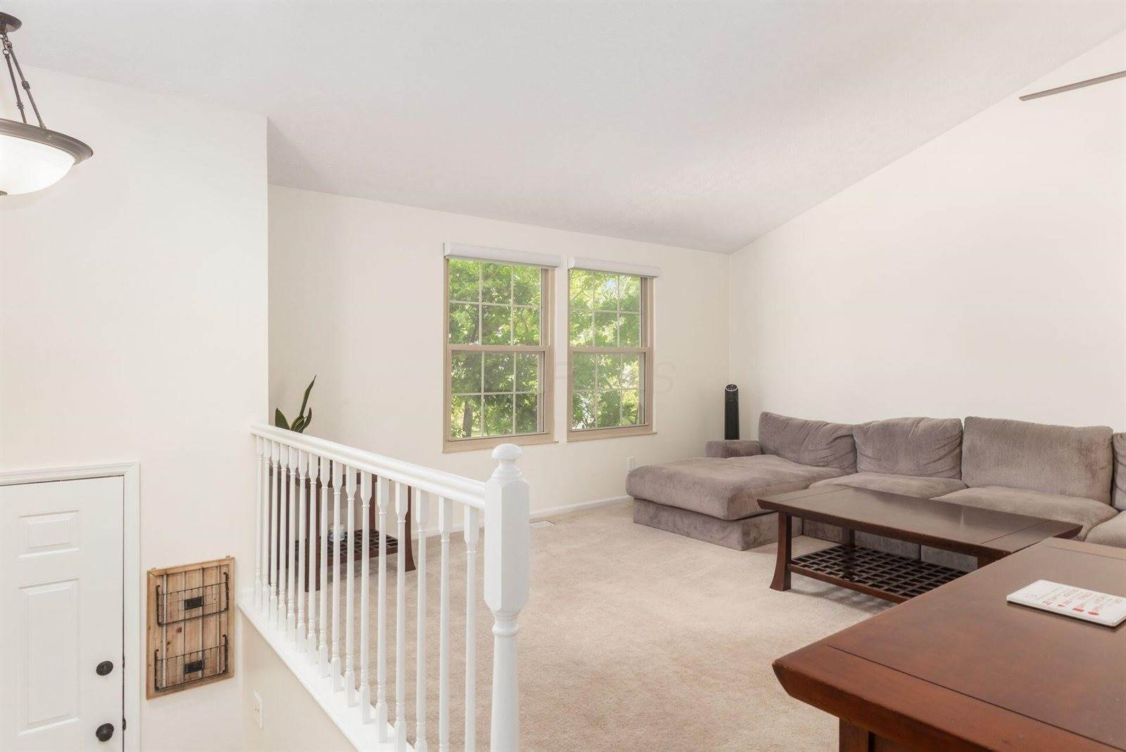 3671 Dinsmore Castle Drive, Columbus, OH 43221