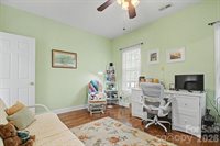 606 Carriage Commons Drive, Hendersonville, NC 28791