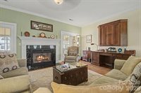 606 Carriage Commons Drive, Hendersonville, NC 28791
