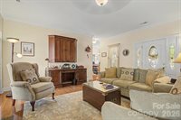 606 Carriage Commons Drive, Hendersonville, NC 28791