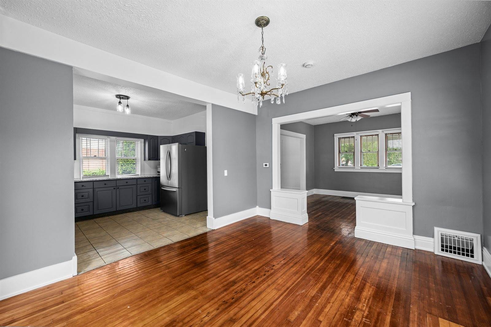 1830 Avenue Of The Cities, Moline, IL 61265