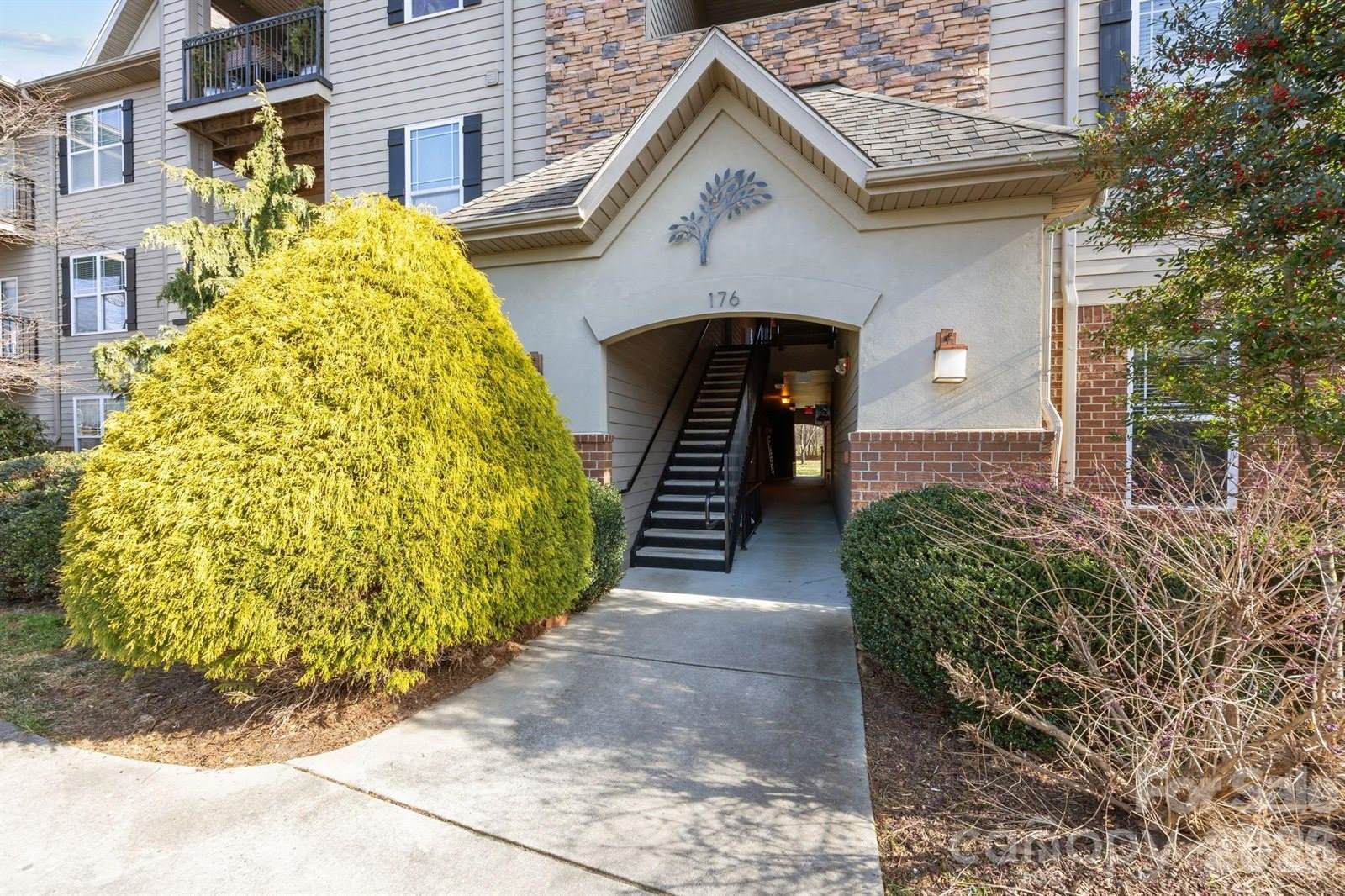 176 Brickton Village Circle, Fletcher, NC 28732