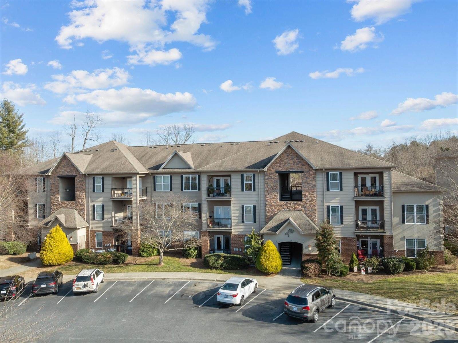 176 Brickton Village Circle, Fletcher, NC 28732