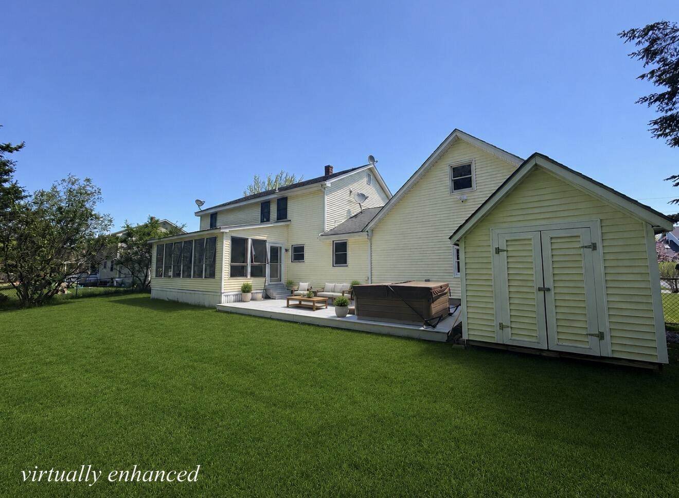 10 Constitution Avenue, Hampden, ME 04444