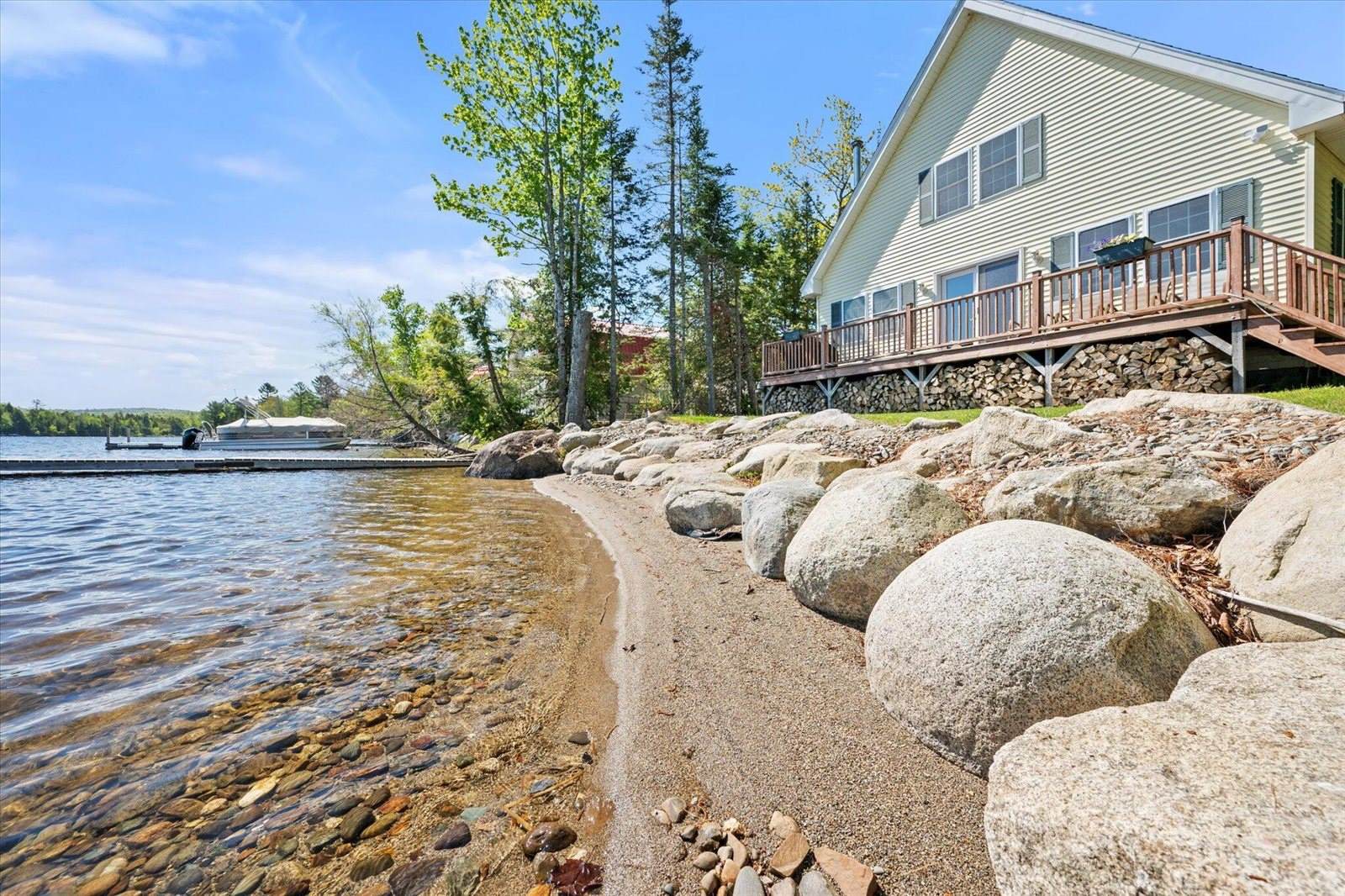 28 Jipson Drive, Lincoln, ME 04457