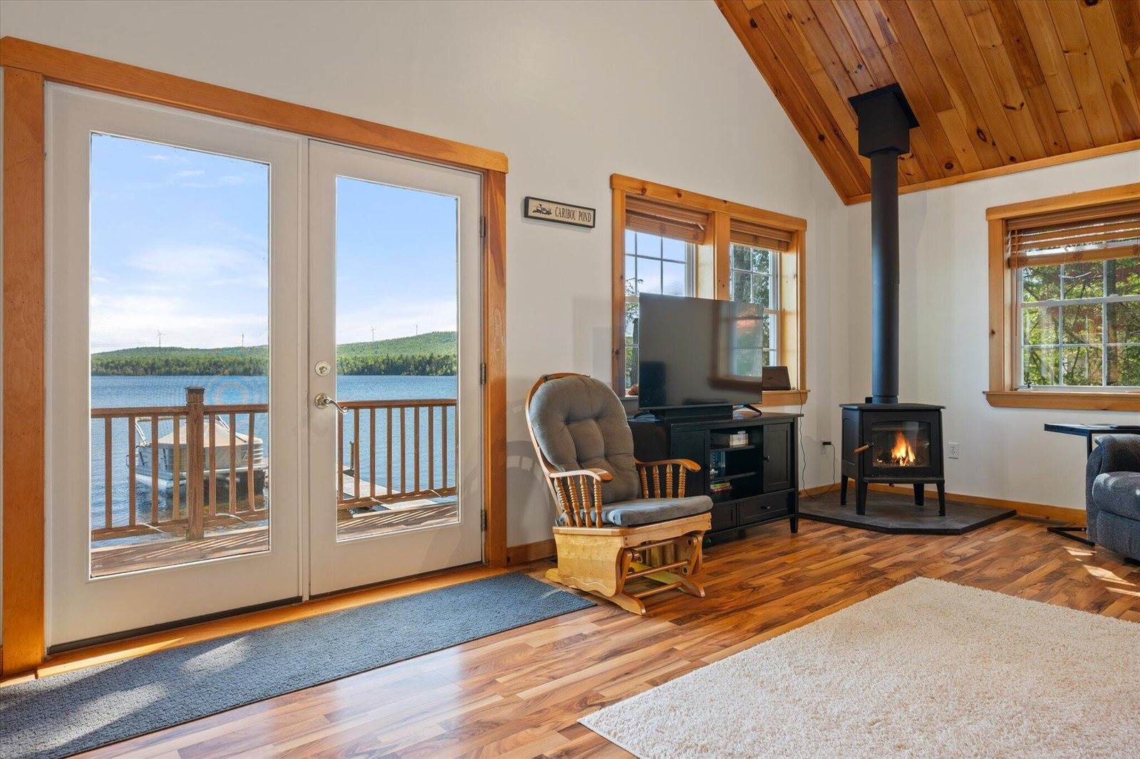 28 Jipson Drive, Lincoln, ME 04457