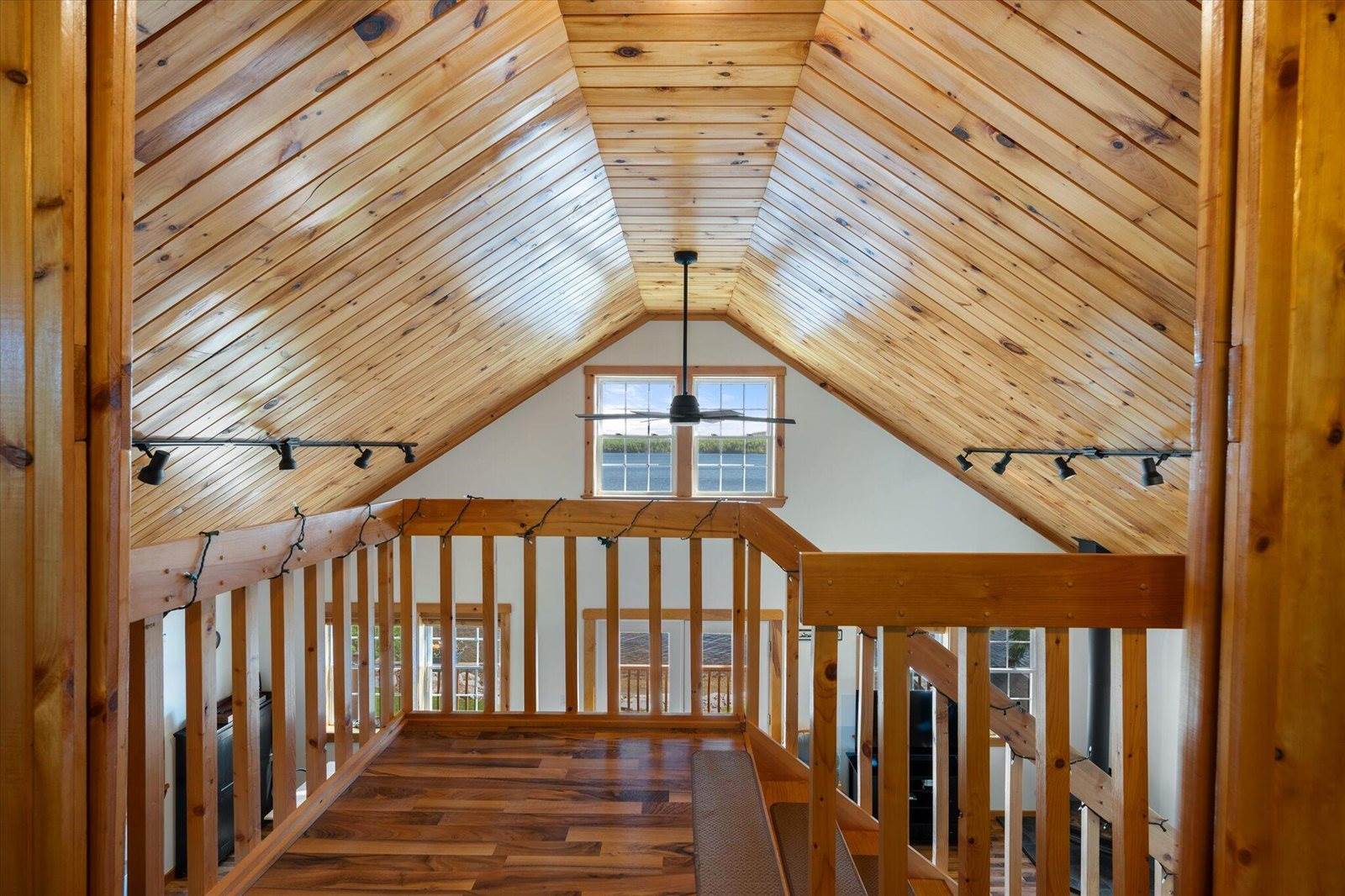 28 Jipson Drive, Lincoln, ME 04457