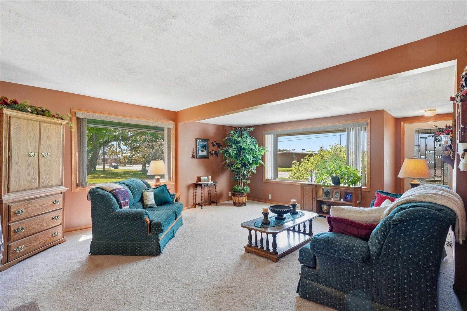 1811 E 4th Street, Marshfield, WI 54449