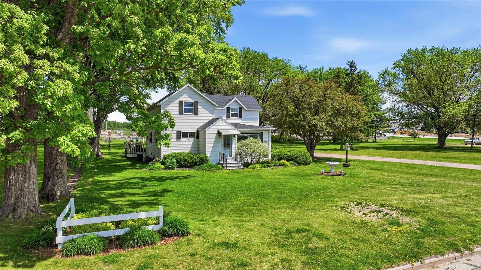1811 E 4th Street, Marshfield, WI 54449