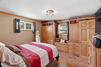 1811 E 4th Street, Marshfield, WI 54449