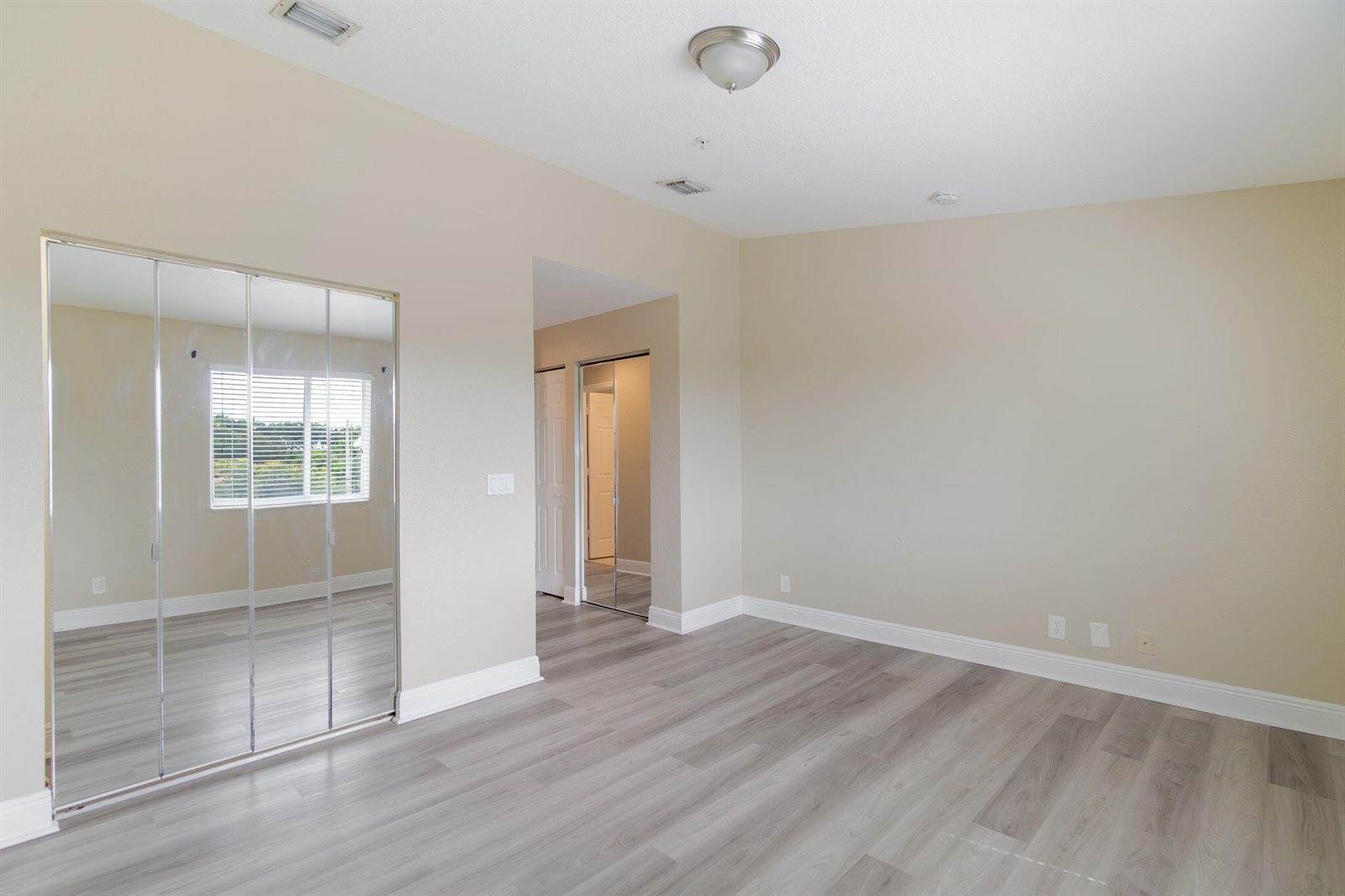1718 NE 6th Street, Boynton Beach, FL 33435