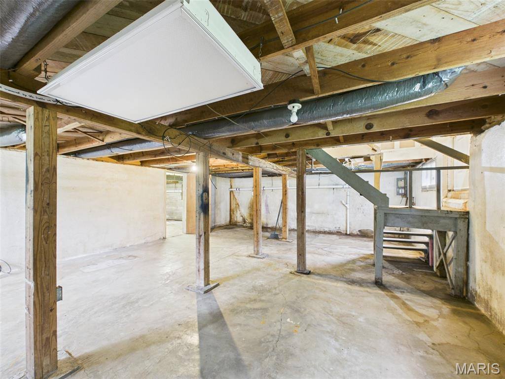 406 Fort Street, Waynesville, MO 65583