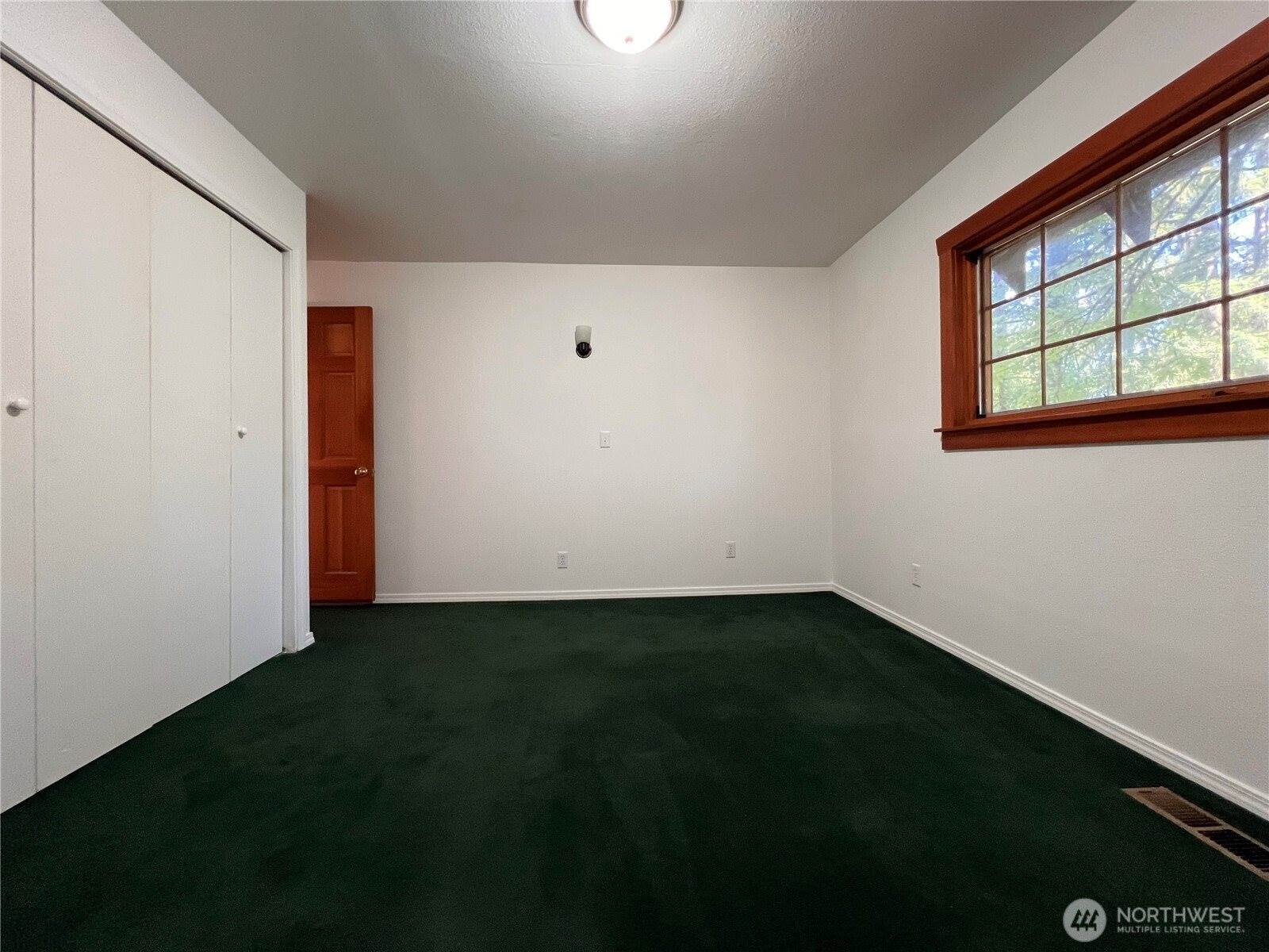 2265 NE 177 Street, Shoreline, WA 98155