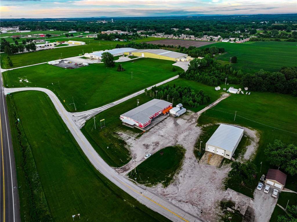 901 South Outer Road, Butler, MO 64730