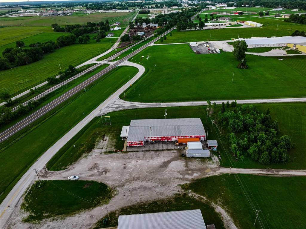 901 South Outer Road, Butler, MO 64730