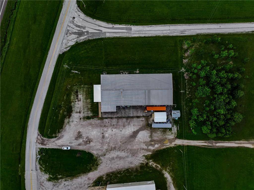 901 South Outer Road, Butler, MO 64730