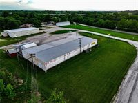 901 South Outer Road, Butler, MO 64730