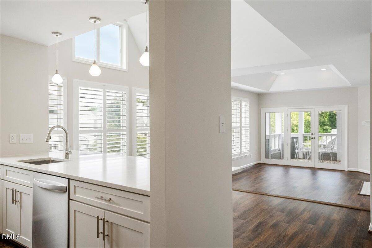 1000 Brighthurst Drive, Raleigh, NC 27605