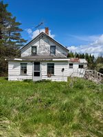 972 Presque Isle Rd, Ashland, ME 04732