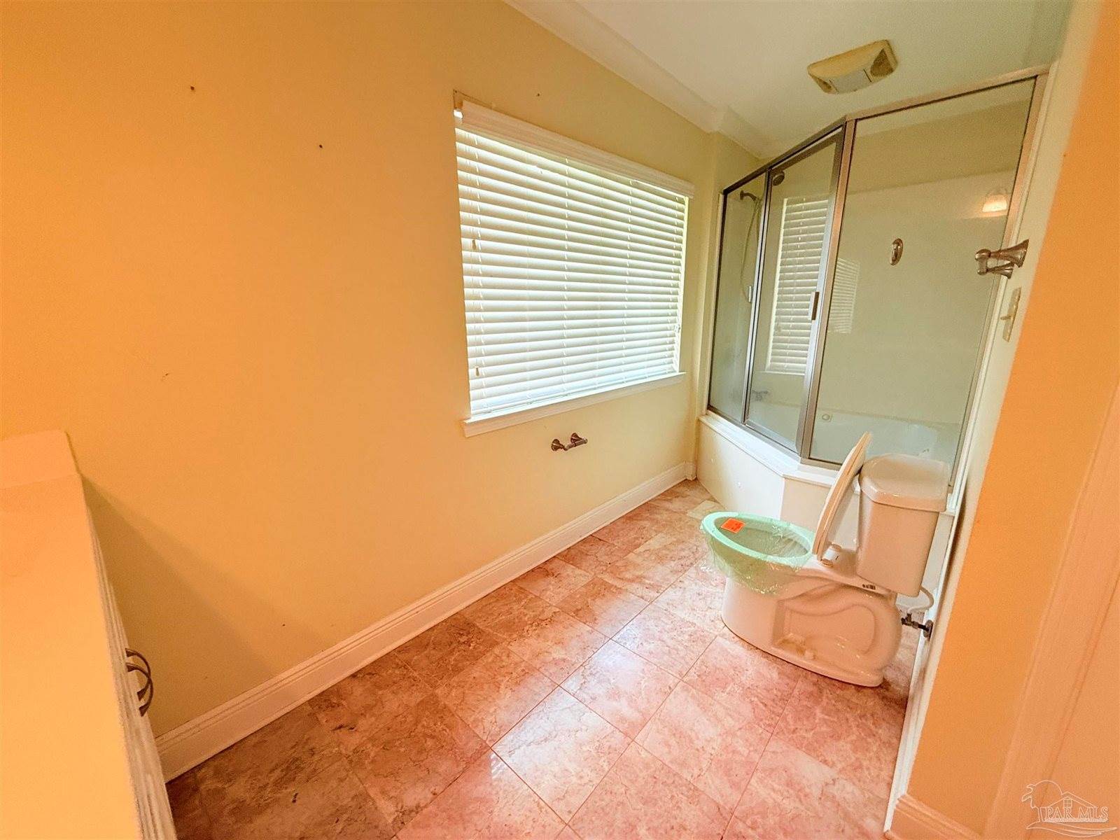 688 Overlook Dr, Monroeville, AL 36460