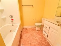 688 Overlook Dr, Monroeville, AL 36460