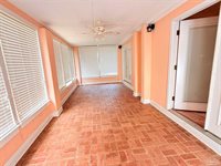688 Overlook Dr, Monroeville, AL 36460