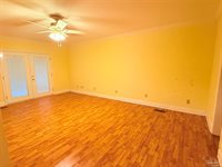 688 Overlook Dr, Monroeville, AL 36460