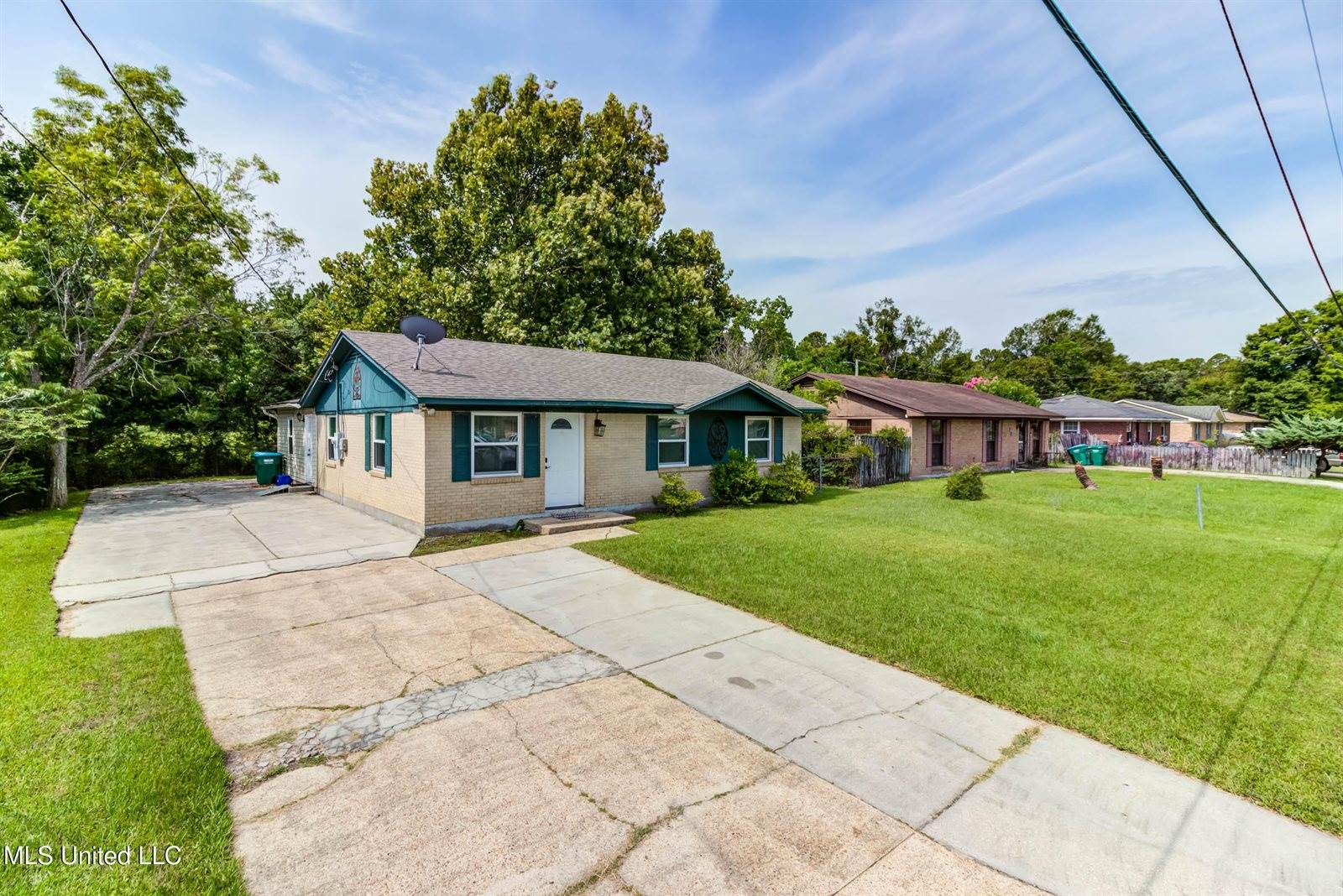 79 Holly Circle, Gulfport, MS 39501