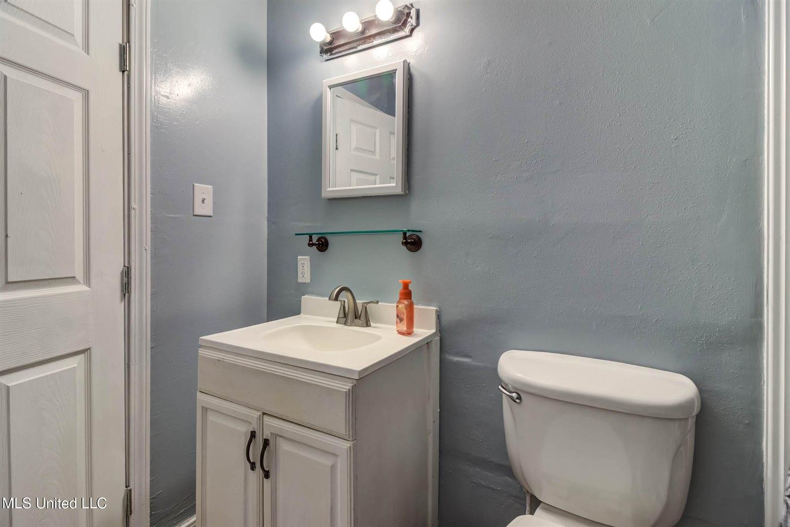79 Holly Circle, Gulfport, MS 39501