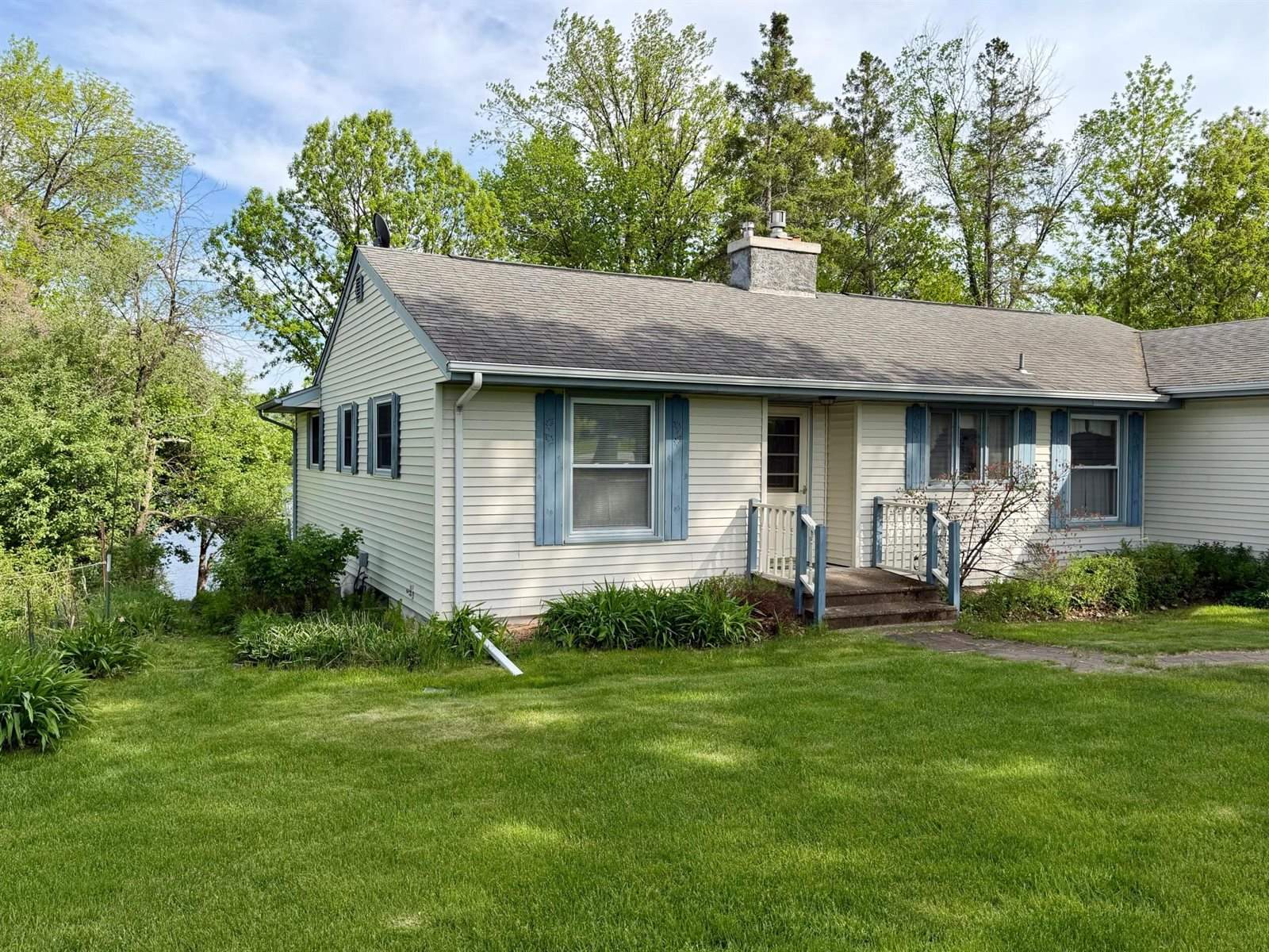 93406 Twilight Lane, Moose Lake, MN 55767