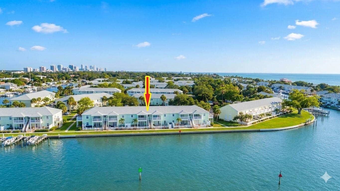 5282 Beach Drive SE, Saint Petersburg, FL 33705