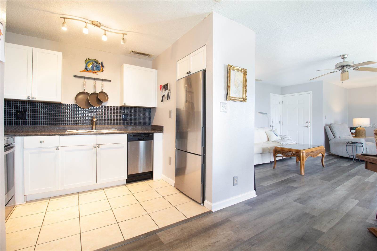 5282 Beach Drive SE, Saint Petersburg, FL 33705