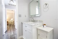 5282 Beach Drive SE, Saint Petersburg, FL 33705